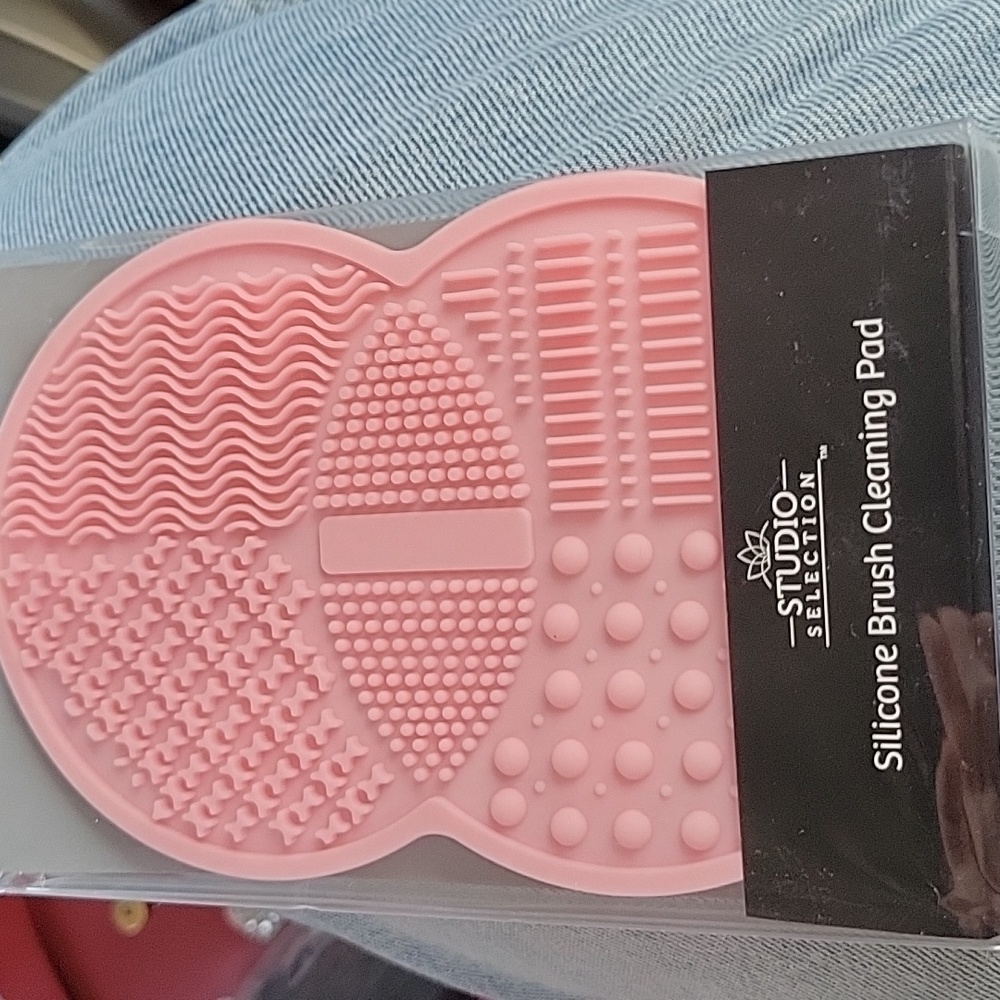 Silicone Brush Cleaning Pad